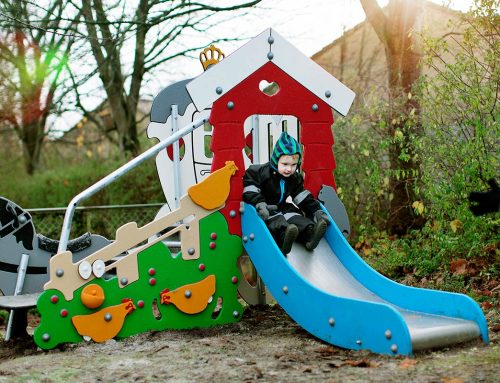 SMART Playground | Farm and Carriage